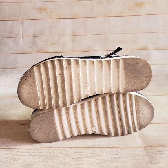 BCBGENERATION Xavier Satin Platform Cross Slingback Sandals Navy Size 8/38 - Picture 12 of 16